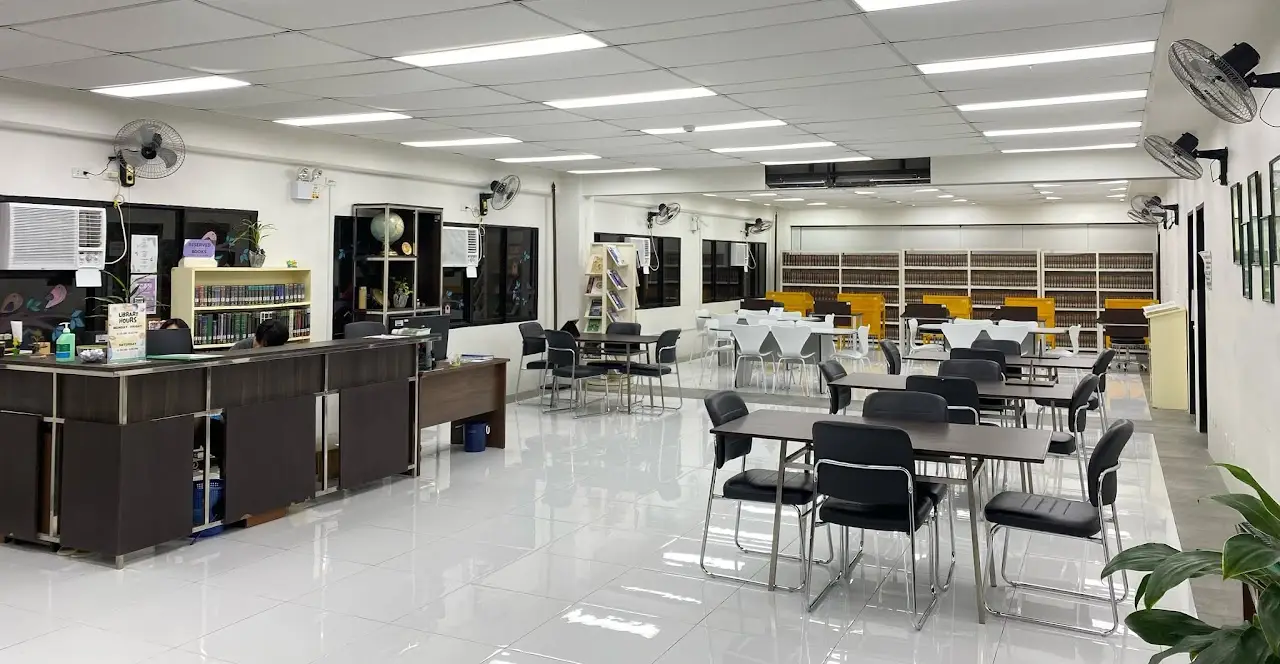 LAW LIBRARY interior